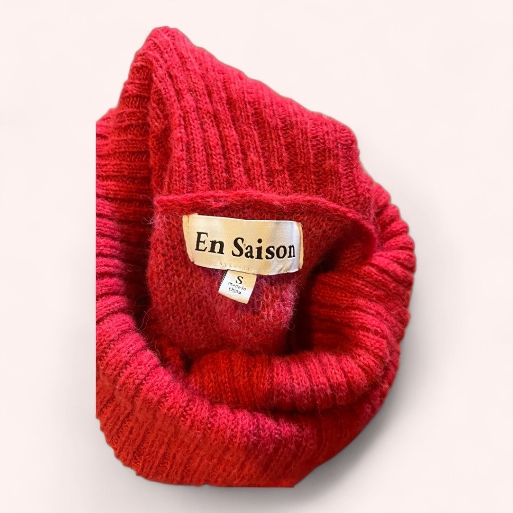 En Saison Raspberry Zebra Print Turtleneck Sweate… - image 3